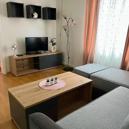 Lägenhet Flora Belgrad